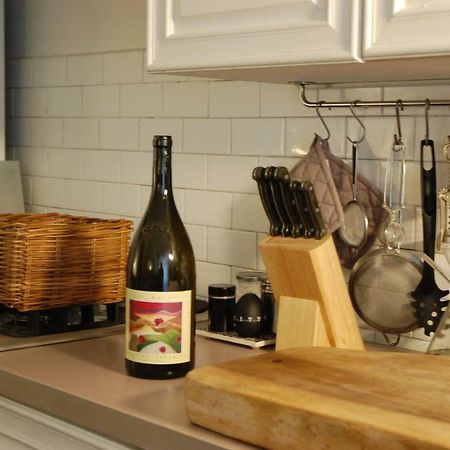 Virginias B&B Σαβόνα Εξωτερικό φωτογραφία